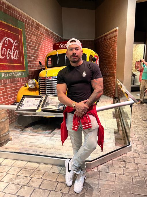 David — massage therapist in Beverly Hills, CA