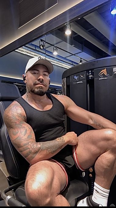 David — massage therapist in Beverly Hills, CA