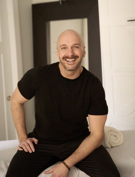 Isaac — massage therapist in Chicago, IL