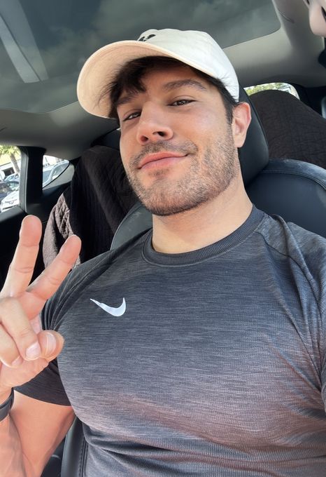 Eddie — massage therapist in Laguna Beach, CA