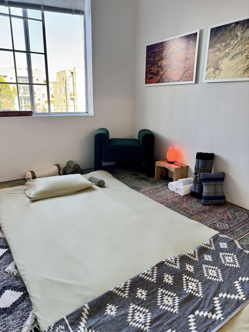 J — massage therapist in San Francisco, CA