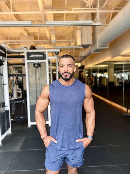 Jay — massage therapist in Miami, FL