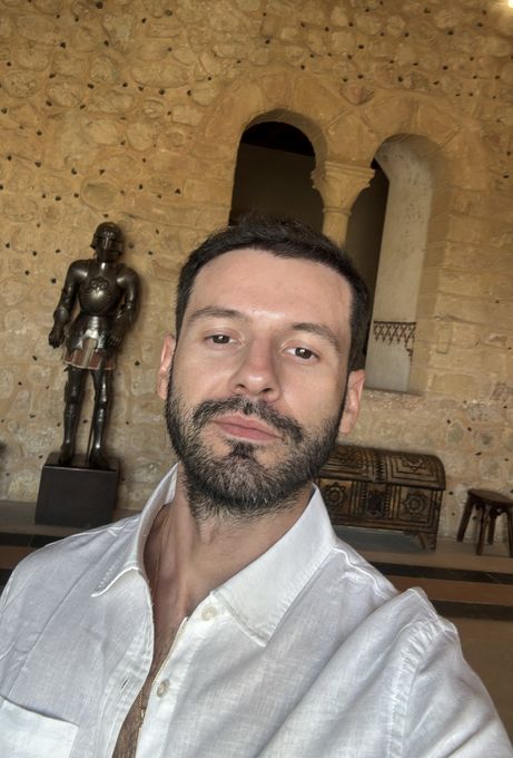 Hugo — massage therapist in Fort Lauderdale, FL