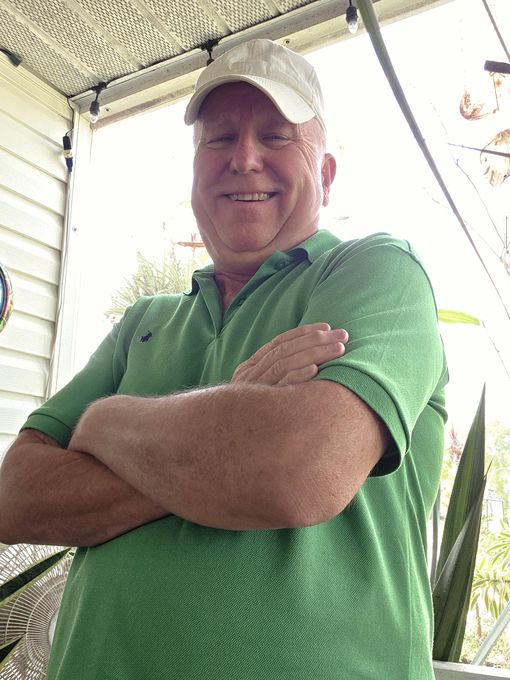 Wayne — massage therapist in Royal Palm Beach, FL