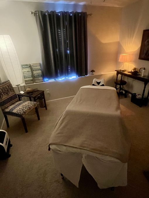 Raymond — massage therapist in Old Hickory, TN