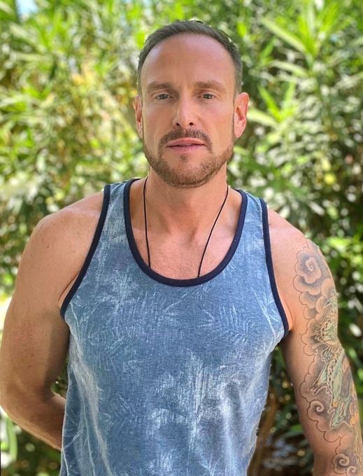 William — massage therapist in Seattle, WA
