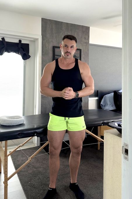 Alex — massage therapist in Lauderdale Lakes, FL