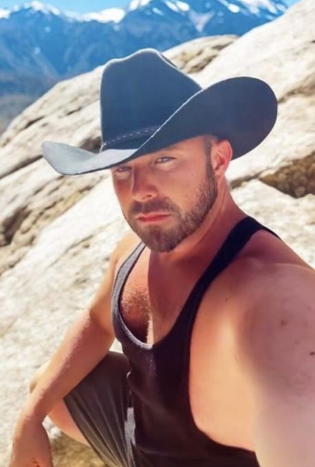 Colton — massage therapist in Peoria, AZ