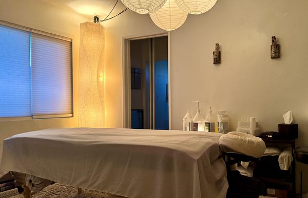 David — massage therapist in Los Angeles, CA