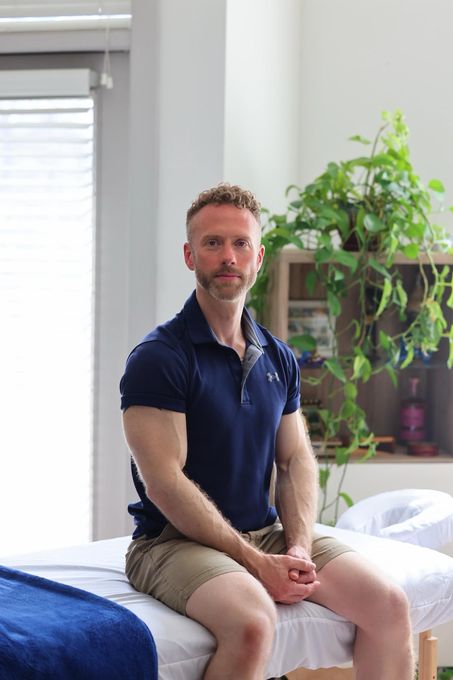 Derrick — massage therapist in Dallas, TX