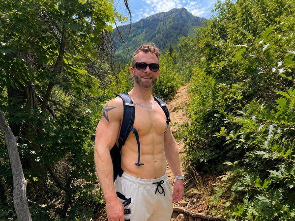 Derrick — massage therapist in Dallas, TX