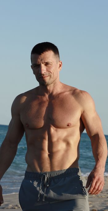 Mark — massage therapist in Miami Beach, FL