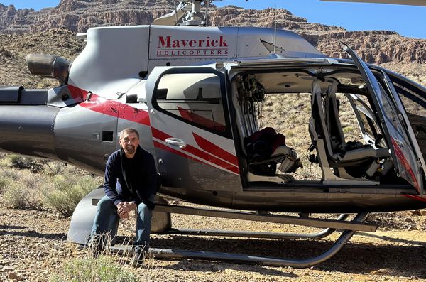 Oscar — massage therapist in Winchester, NV