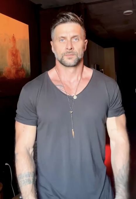 Lukasz — massage therapist in Miami, FL