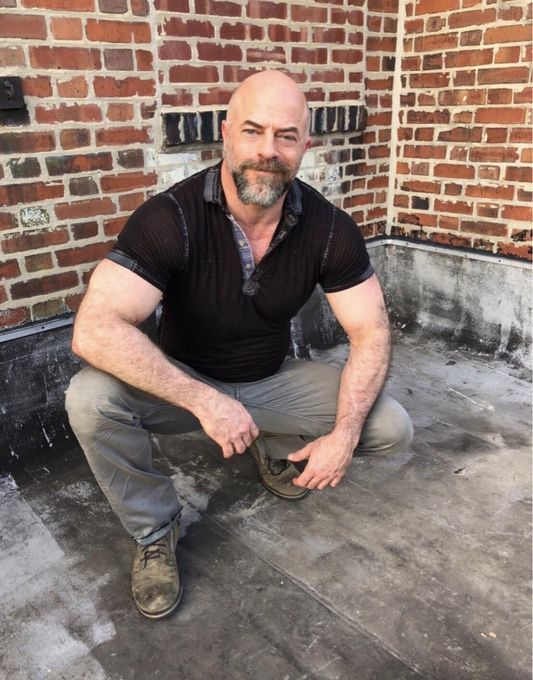 Kevin — massage therapist in Chicago, IL