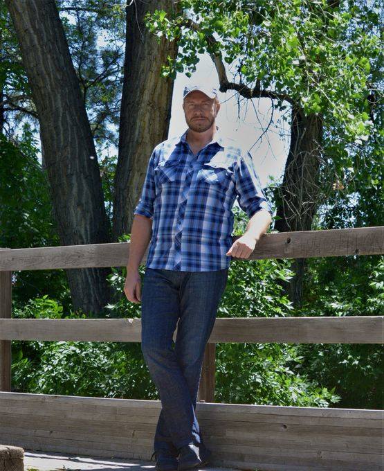 Chris — massage therapist in Sarasota, FL