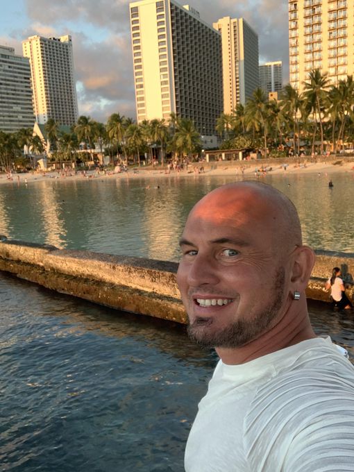 Alex — massage therapist in Hawaiian Paradise Park, HI