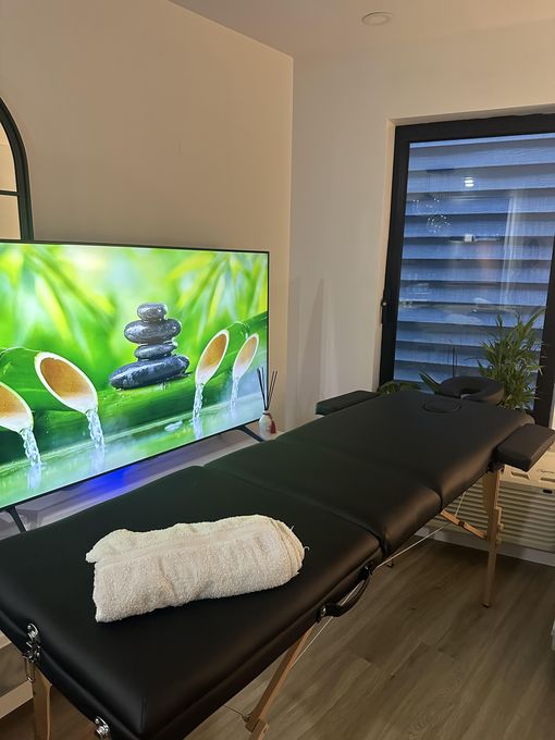 Luccas — massage therapist in Newark, NJ