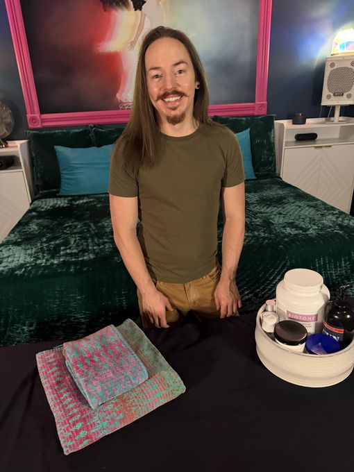 Julien — massage therapist in Brooklyn, NY