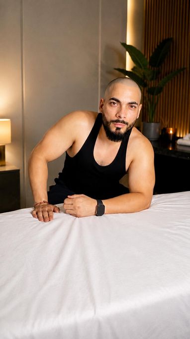 Ren — massage therapist in Naples, FL