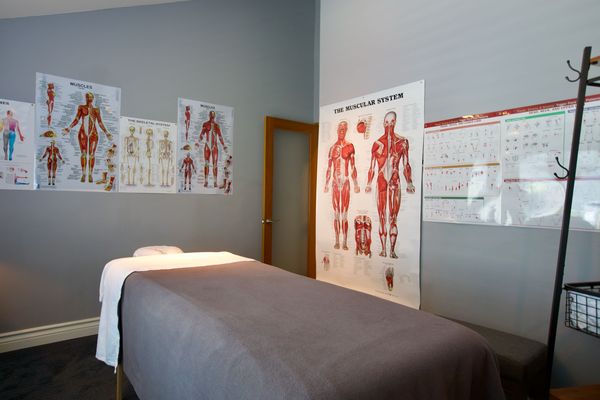 Ray — massage therapist in Calabasas, CA