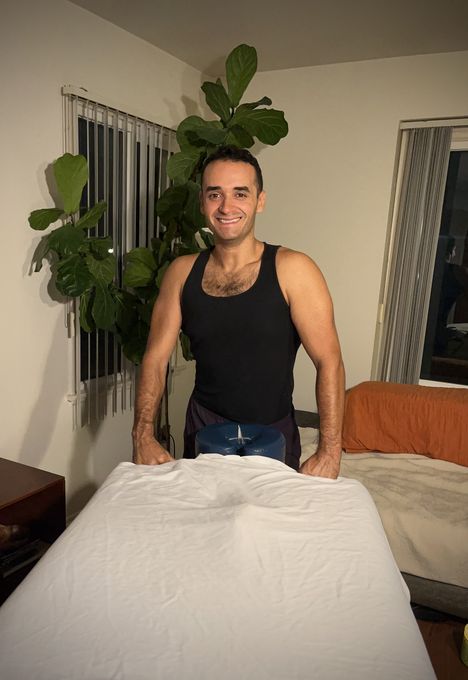 Ricardo — massage therapist in Burbank, CA