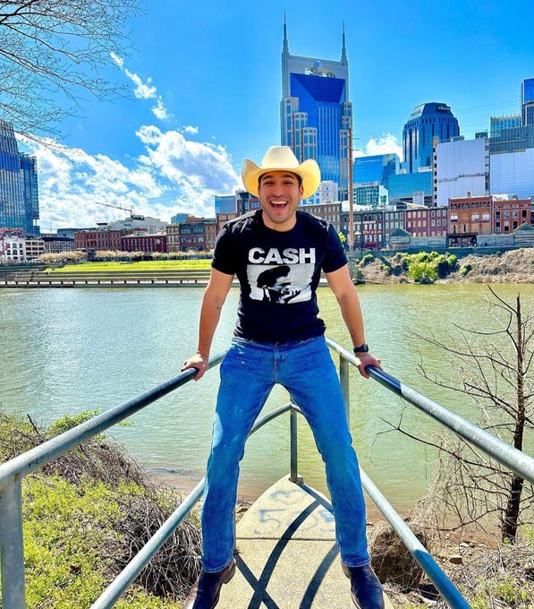 Mike — massage therapist in Austin, TX