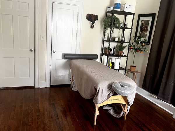 Sean — massage therapist in Dallas, TX
