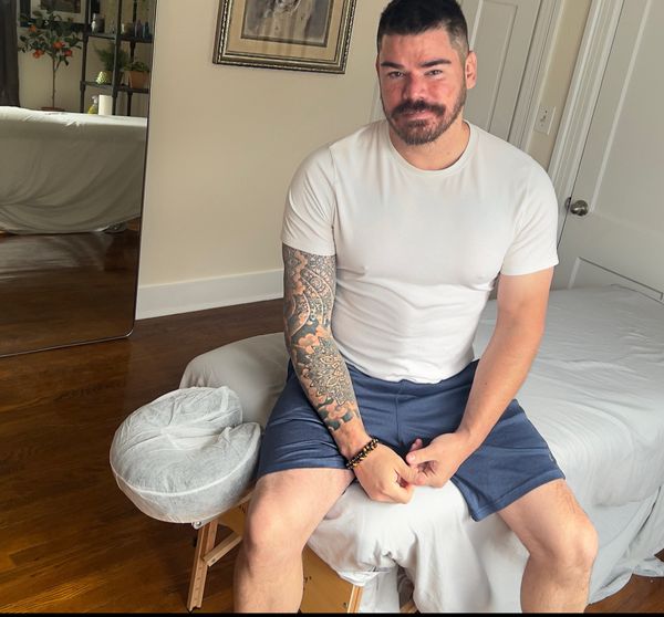 Sean — massage therapist in Dallas, TX