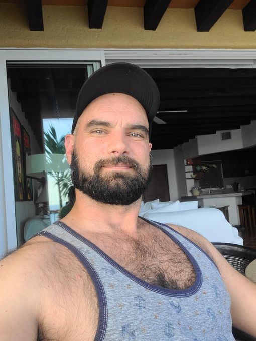 Eugene — massage therapist in Chicago, IL