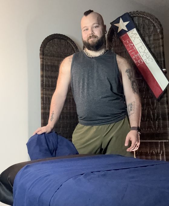 Ty — massage therapist in Dallas, TX