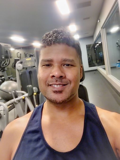 Clarke — massage therapist in San Diego, CA