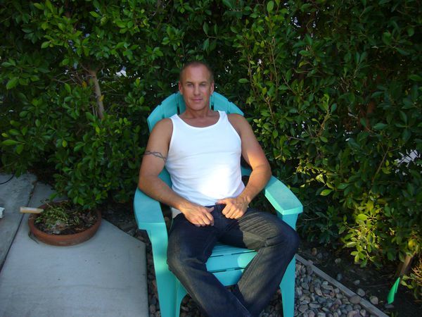 Dennis — massage therapist in Cathedral City, CA