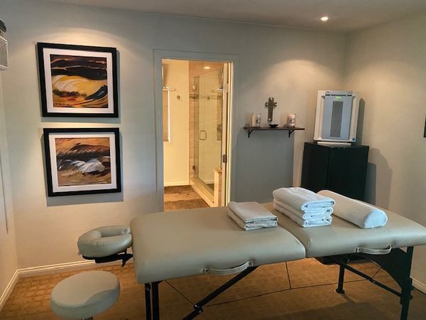Dennis — massage therapist in Cathedral City, CA