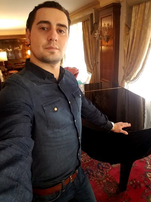 Sergio — massage therapist in Hallandale Beach, FL