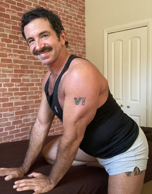 Daniel — massage therapist in San Francisco, CA