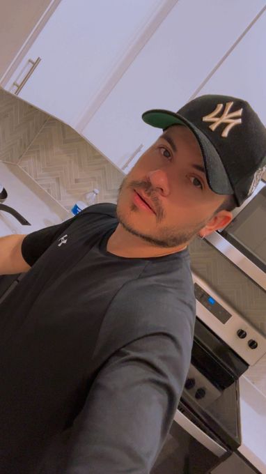 Carlos — massage therapist in San Antonio, TX
