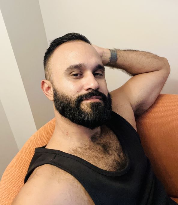 Carlos — massage therapist in San Francisco, CA