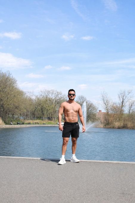 Cesar — massage therapist in North Bergen, NJ