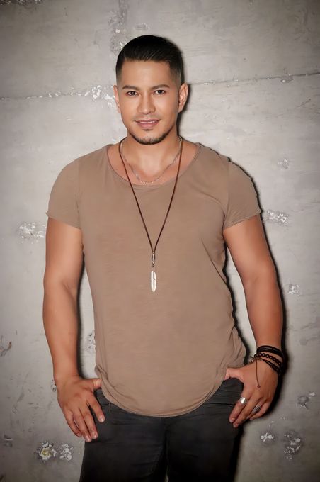 Johnny — massage therapist in Fresno, CA