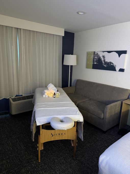 Johnny — massage therapist in Fresno, CA