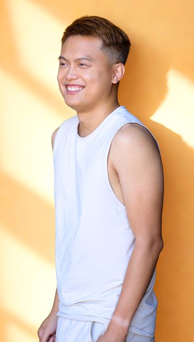 Jonathan — massage therapist in Los Angeles, CA