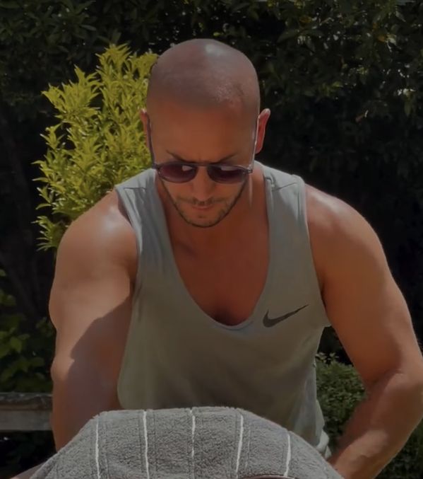 Esteban — massage therapist in Miami Beach, FL
