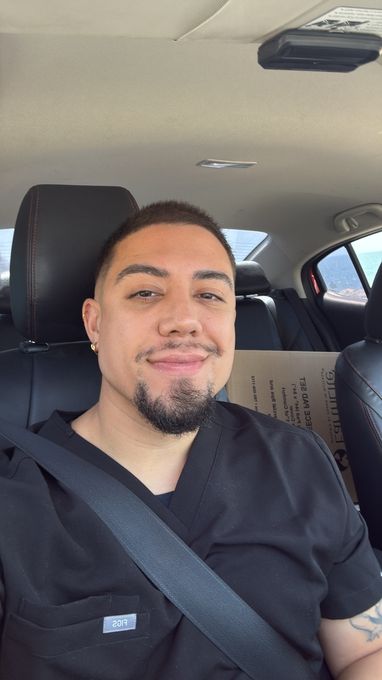 Alejandro — massage therapist in Los Angeles, CA