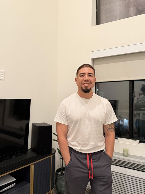 Alejandro — massage therapist in Los Angeles, CA