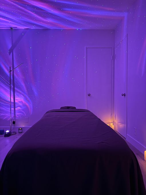 Alejandro — massage therapist in Los Angeles, CA