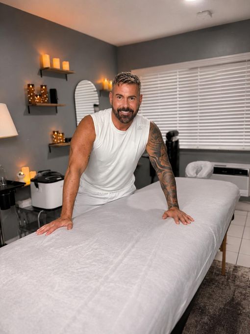 Jhon — massage therapist in Fort Lauderdale, FL