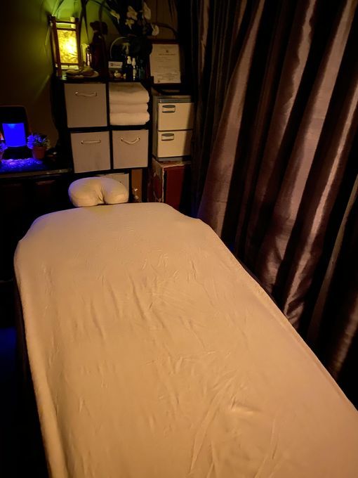Ross — massage therapist in Honolulu, HI