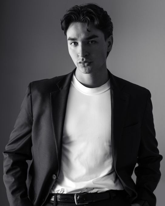 Zach — massage therapist in Los Angeles, CA