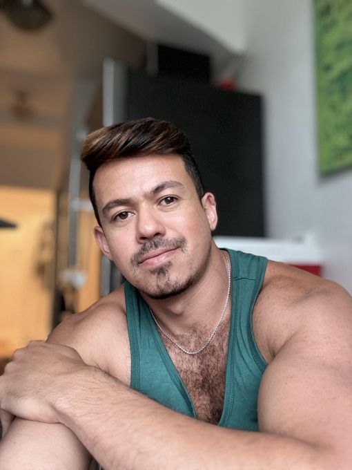 Xavier — massage therapist in San Francisco, CA